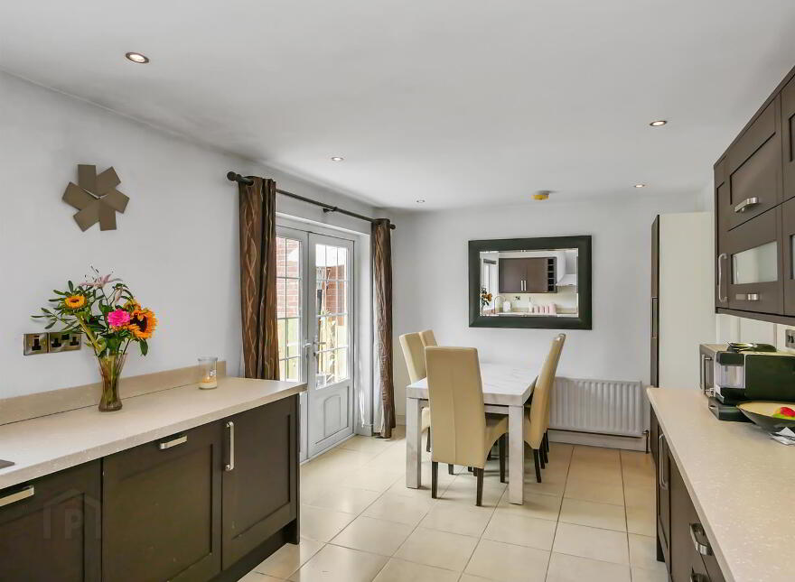 32 Newton Heights, Cairnshill Road, Belfast, BT8 6HA