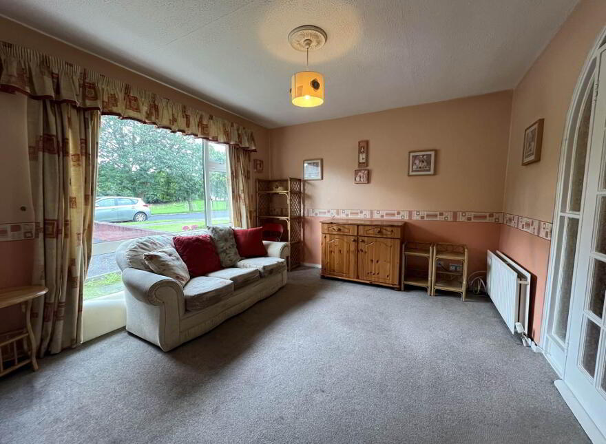 14 Prior Park Green, Clonmel, E91X568