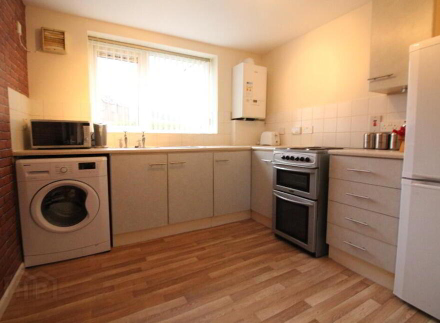 2b Blaris Park, Lisburn, BT28 1NQ