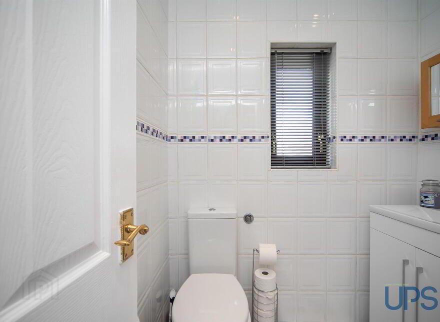 37 Andersonstown Park, Belfast, BT11 8FG