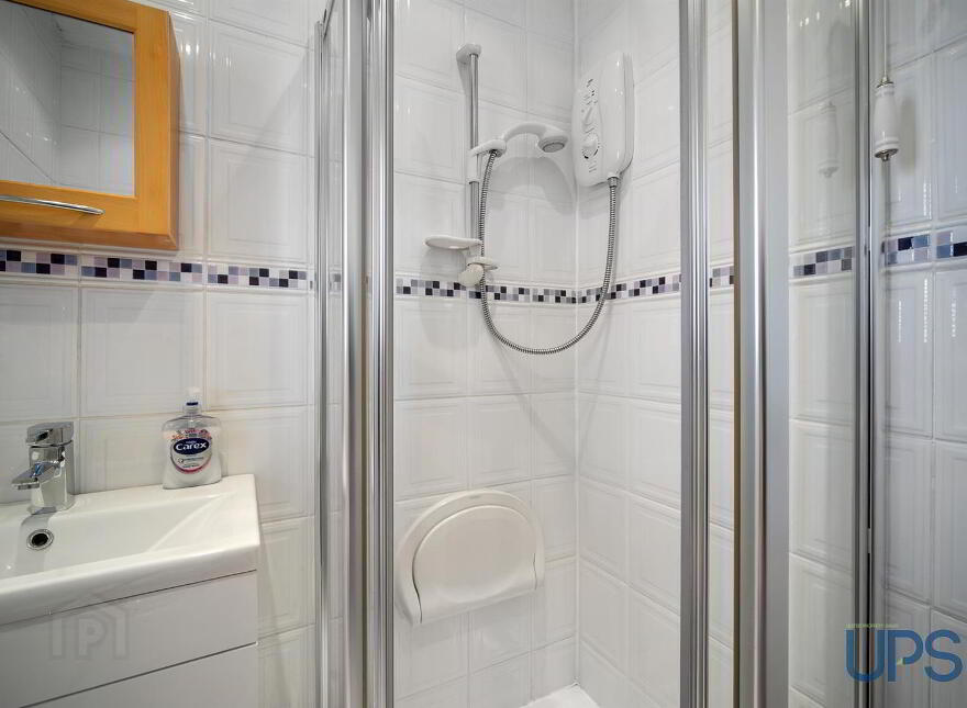 37 Andersonstown Park, Belfast, BT11 8FG