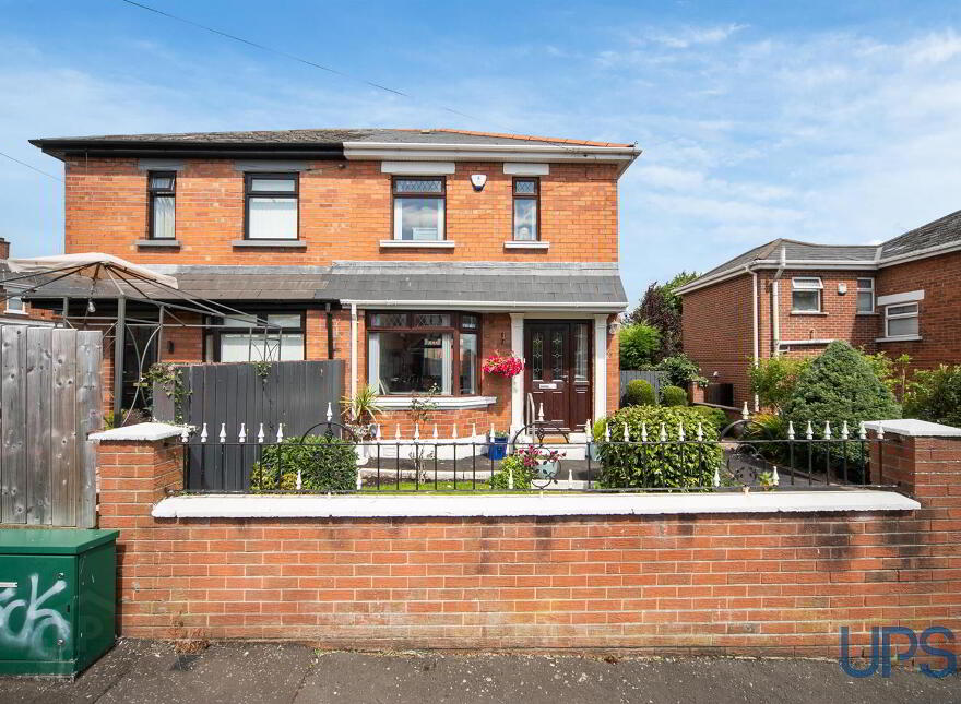 37 Andersonstown Park, Belfast, BT11 8FG