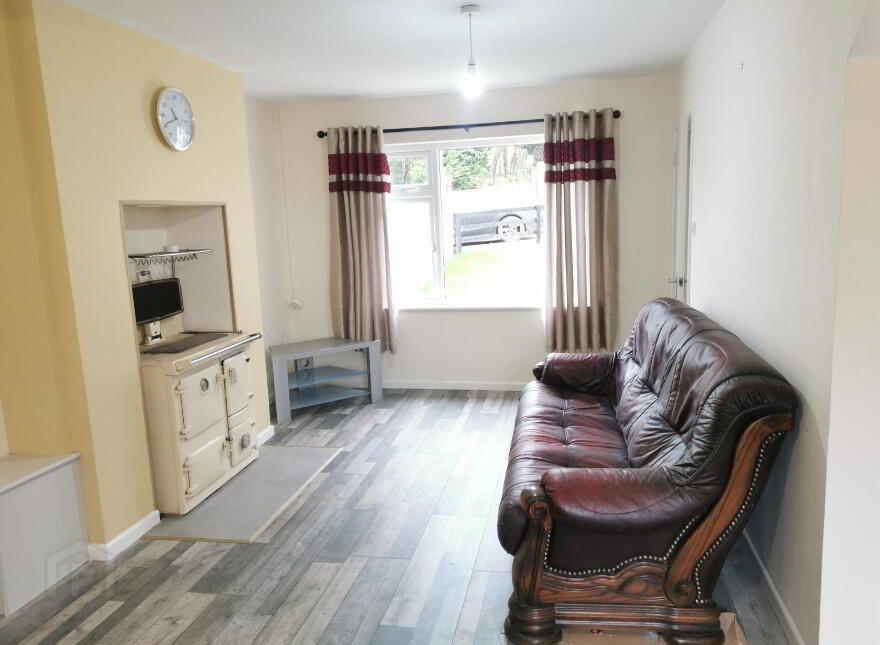 33 Dernaflaw Rd, Dungiven, BT47 4PR