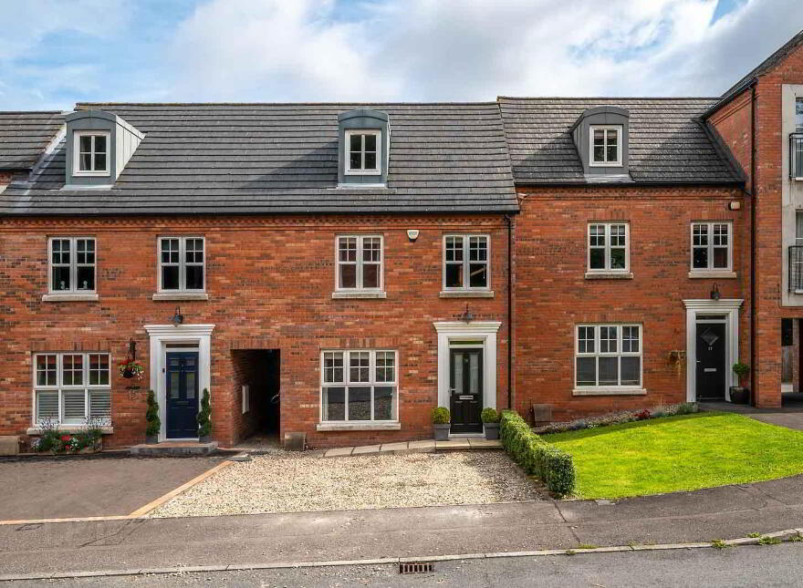 16 Woodgate, Rathgael Road, Bangor, BT19 1WL photo