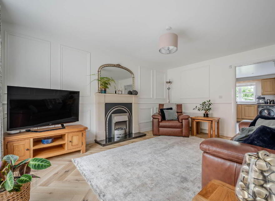 16 Woodgate, Rathgael Road, Bangor, BT19 1WL