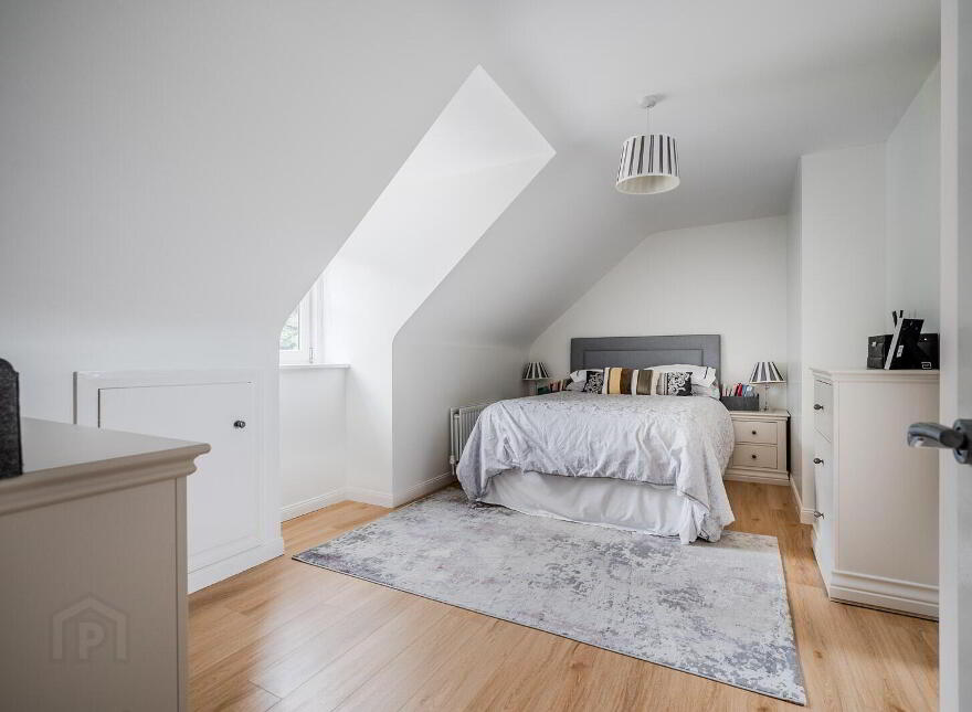 16 Woodgate, Rathgael Road, Bangor, BT19 1WL