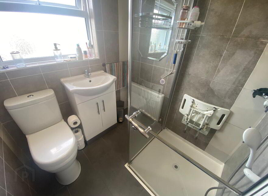 St James Road, Greenhills, Dublin 12 (double Room To Rent