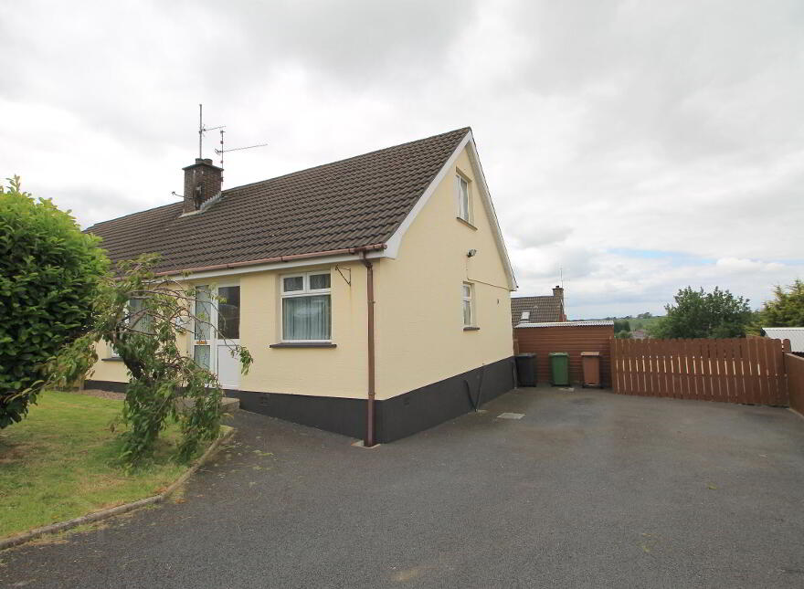20 Lynn Avenue, Dromore, BT25 1PZ