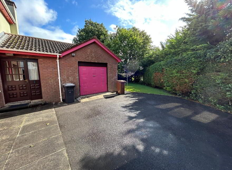 16 Knocksilla Grove, Omagh, BT79 0BA