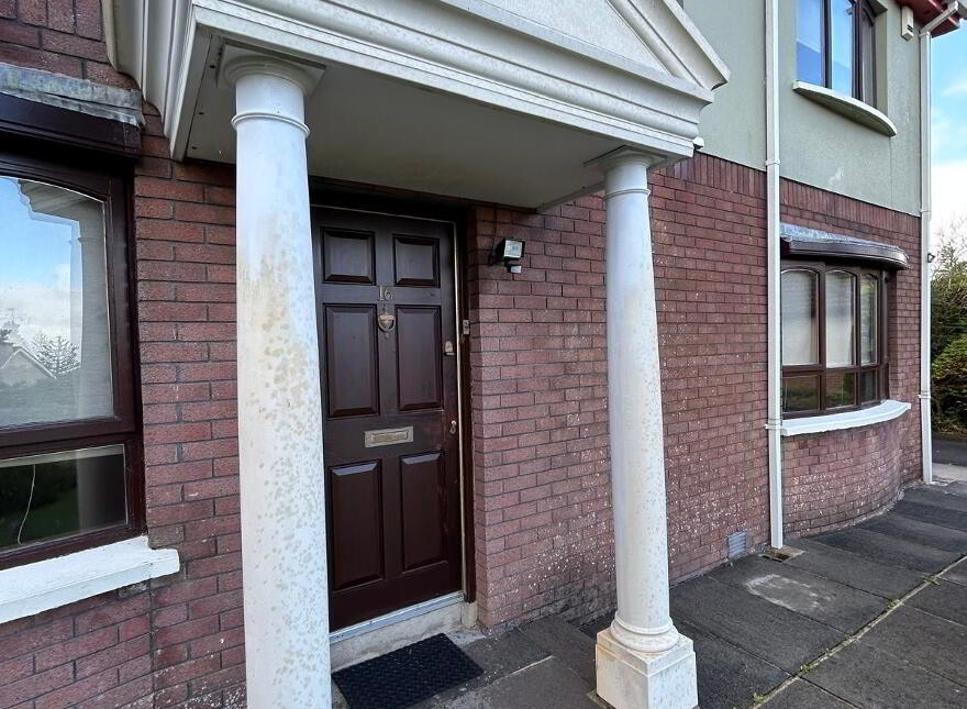 16 Knocksilla Grove, Omagh, BT79 0BA