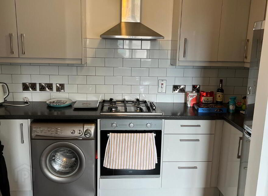 19 Chichester Building, Old Baker’s Court, Belfast, BT6 8QY