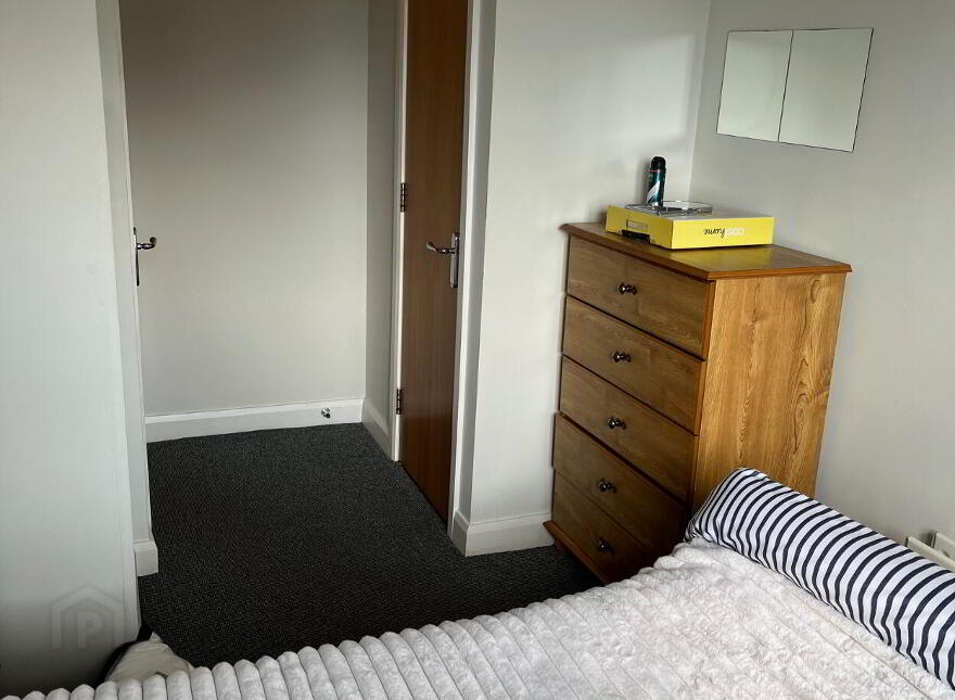 19 Chichester Building, Old Baker’s Court, Belfast, BT6 8QY