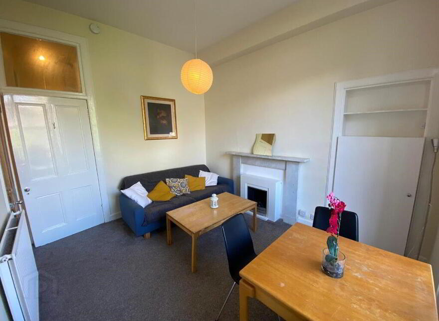 10 Teviot Place, Old Town, Edinburgh, EH1 2QZ