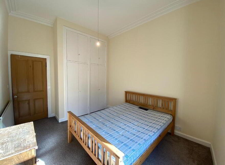 10 Teviot Place, Old Town, Edinburgh, EH1 2QZ