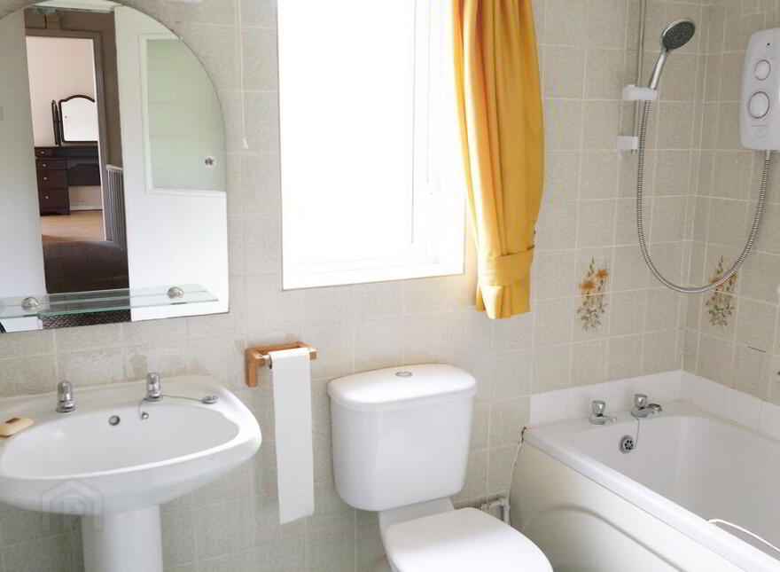 100 Sligo Road, Enniskillen, BT74 7JZ