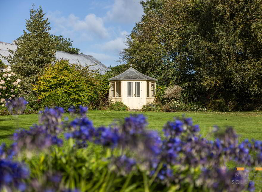 Ballyronan House, 133 Shore Road Ballyronan, Magherafelt, BT45 6JA