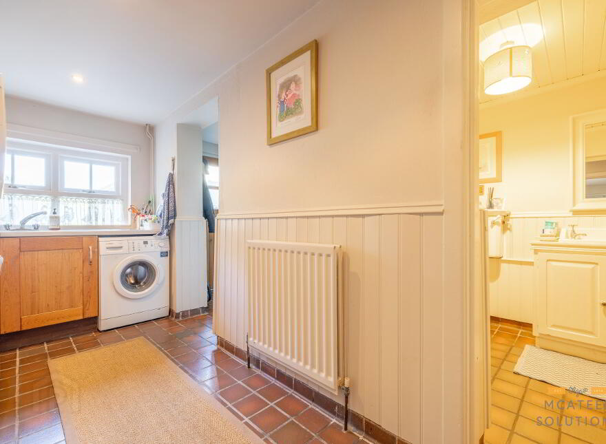 Ballyronan House, 133 Shore Road Ballyronan, Magherafelt, BT45 6JA