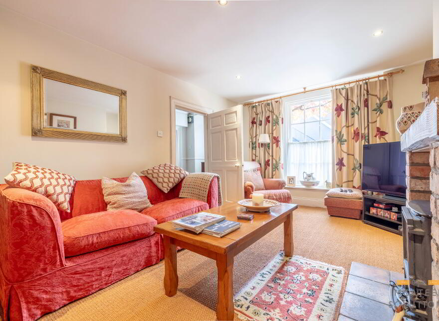Ballyronan House, 133 Shore Road Ballyronan, Magherafelt, BT45 6JA