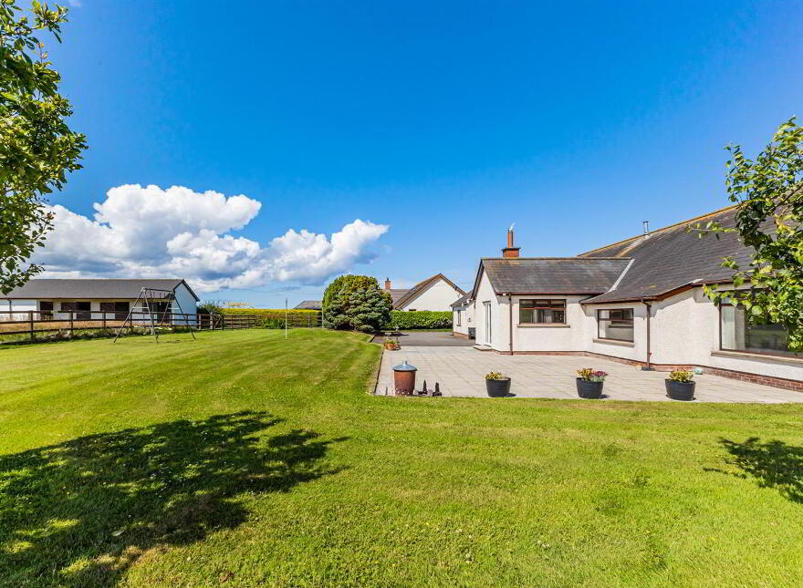 29 Dam Road, Bangor, BT19 7QP