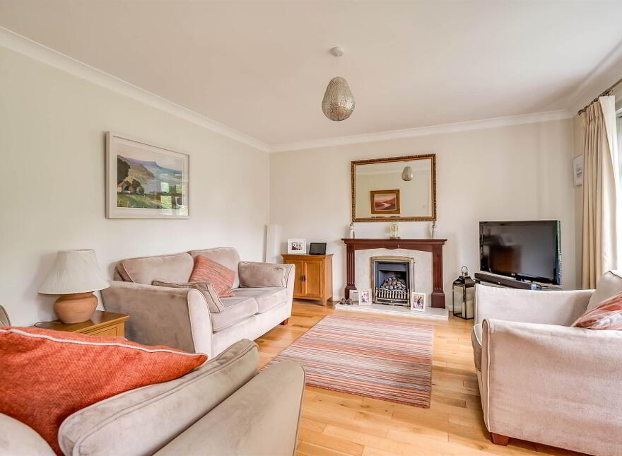 69 Oakhurst Avenue, Belfast, BT10 0PD