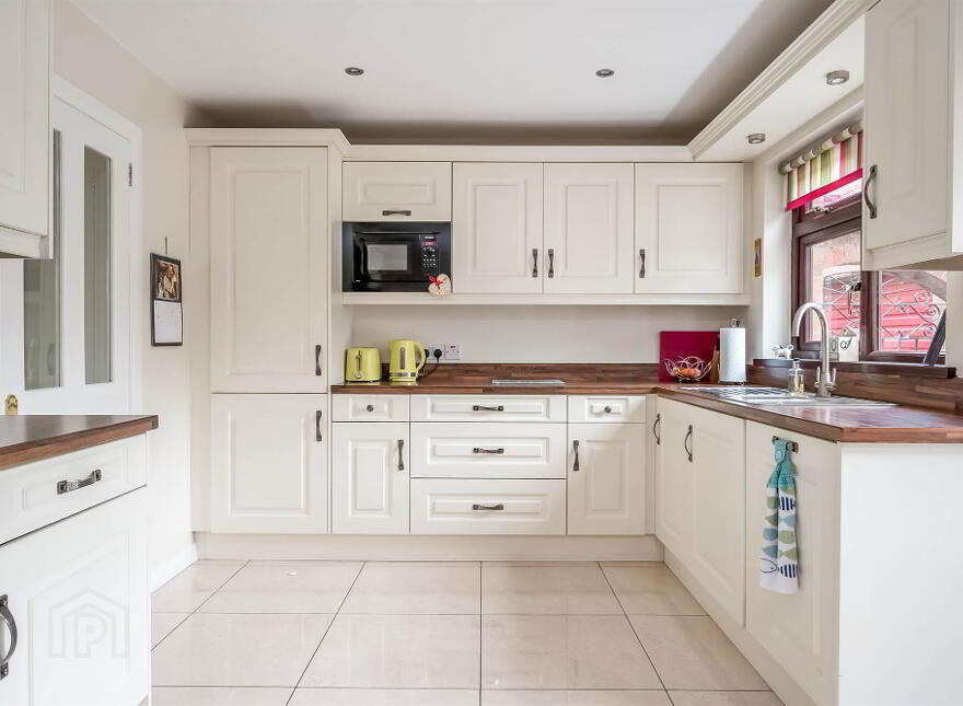 69 Oakhurst Avenue, Belfast, BT10 0PD