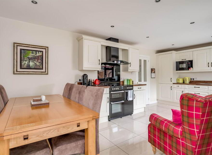 69 Oakhurst Avenue, Belfast, BT10 0PD