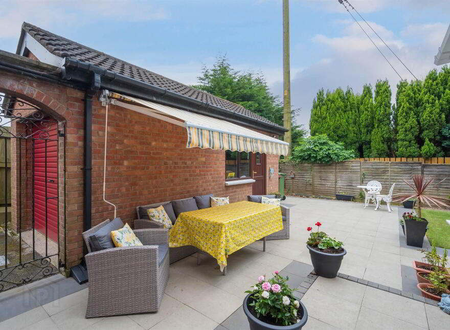 69 Oakhurst Avenue, Belfast, BT10 0PD