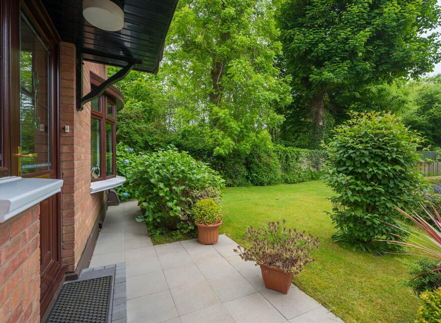 69 Oakhurst Avenue, Belfast, BT10 0PD