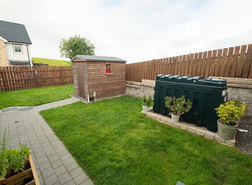43 Bluebell Glade, Lisbellaw, BT94 5FU
