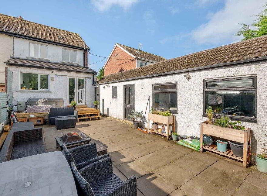 17 Innisfayle Drive, Bangor, BT19 1DN