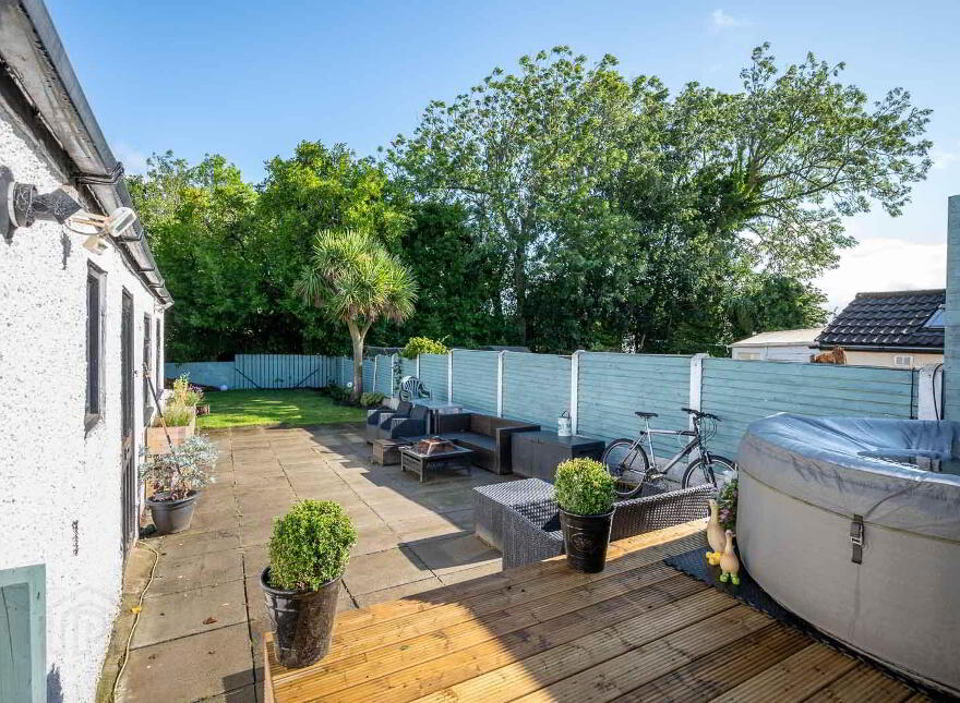 17 Innisfayle Drive, Bangor, BT19 1DN