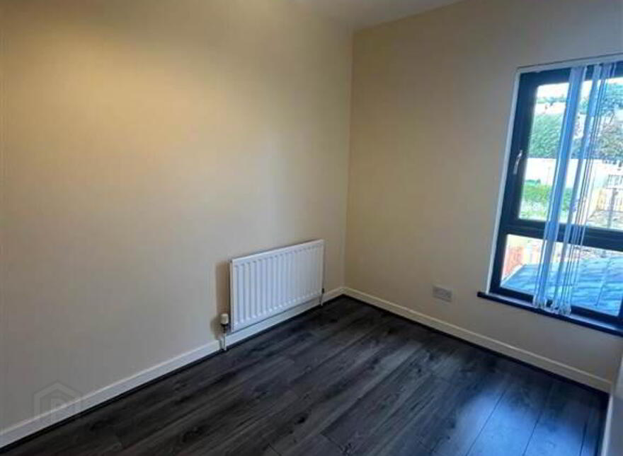 Edward Avenue, Larne, BT40 1QB
