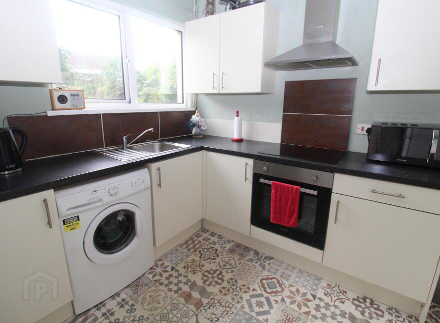 101 Newtownards Road, Bangor, BT20 4DW