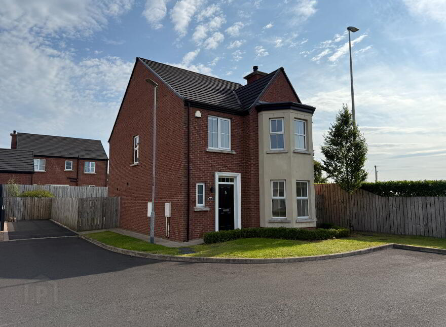 53 Foxfield Park, Magherafelt, BT45 5FR photo