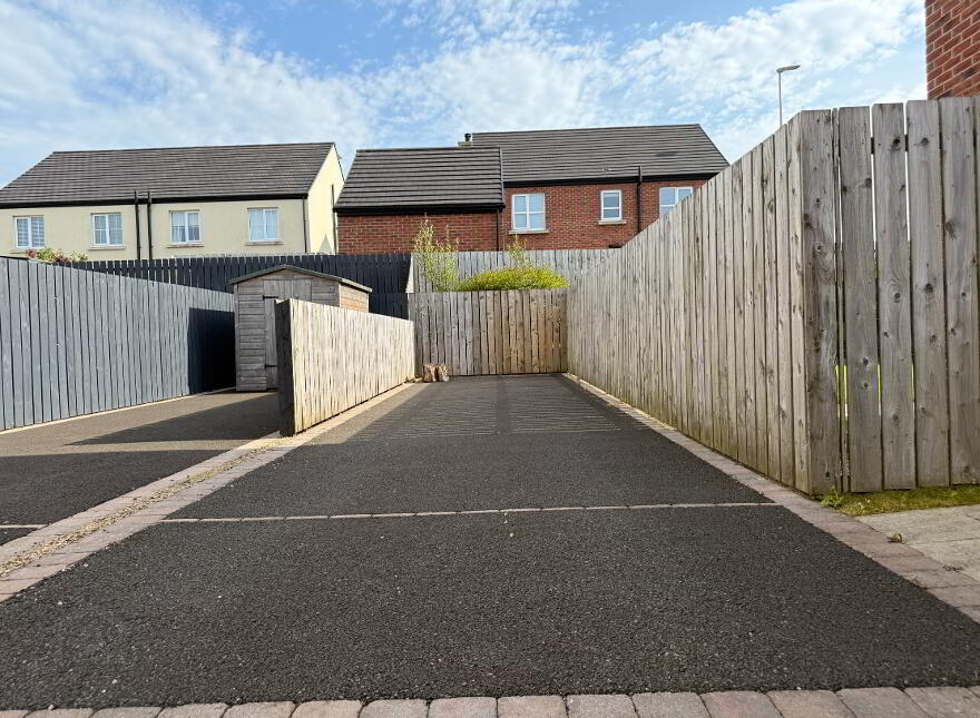 53 Foxfield Park, Magherafelt, BT45 5FR