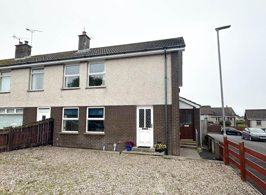 20 Carrickbeg Avenue, Off Mill Road, Portstewart, BT55 7NX photo