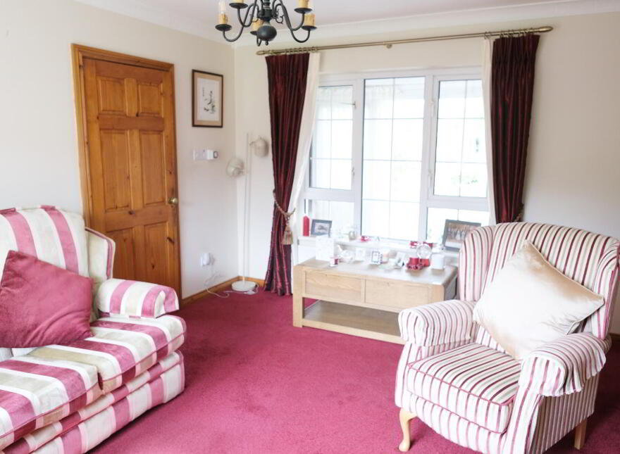 17 Glenwood Gardens, Enniskillen, BT74 7NA