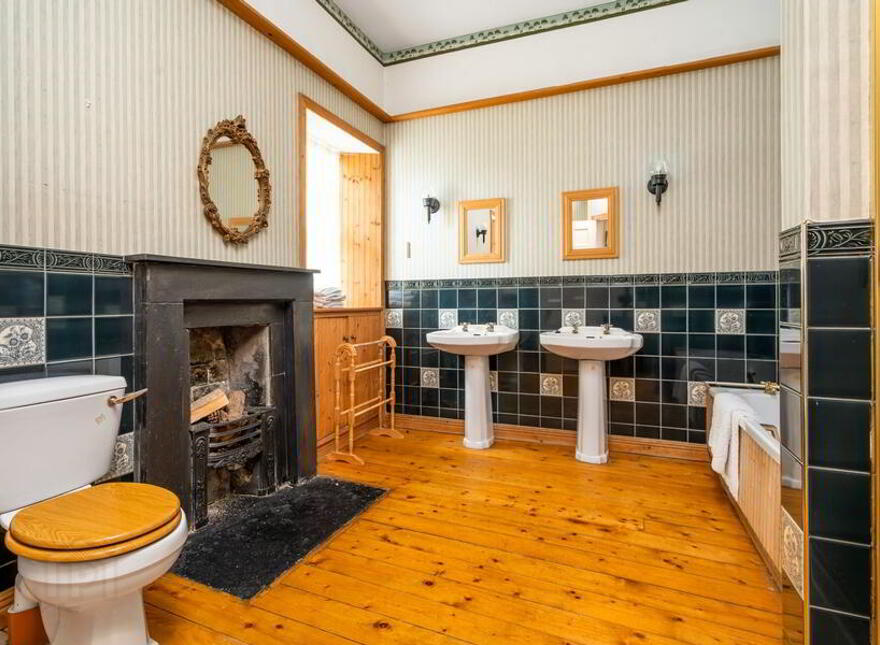 The Old Rectory, Glebe, Killybegs, Donegal, F94N7Y3