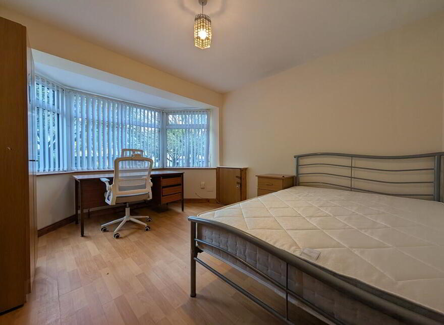 115 Ulsterville Avenue, Belfast, BT9 7AU