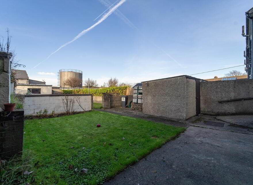 10 Saint James's Road, Greenhills, Dublin, D12E9V4