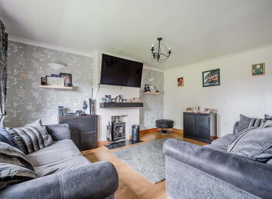 9 Beaumont Grove, Bangor, BT19 6WL