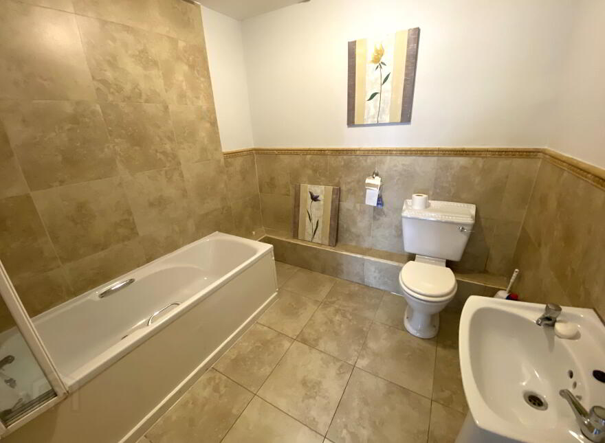 28 Cresent Hill, Castleblayney, A75HK23
