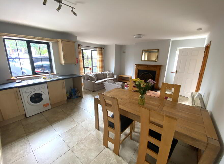 28 Cresent Hill, Castleblayney, A75HK23