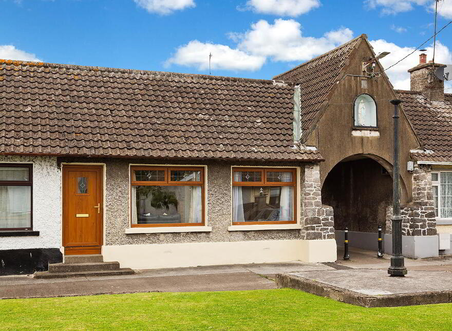 16 Lourdes Square, Drogheda