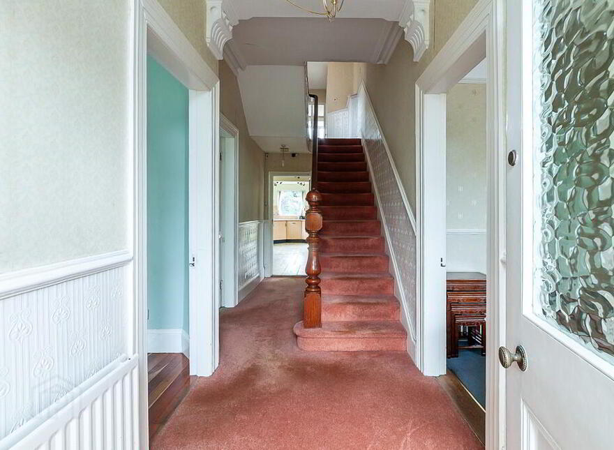 17 Maryville Park, Belfast, BT9 6LN
