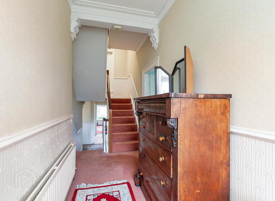 17 Maryville Park, Belfast, BT9 6LN