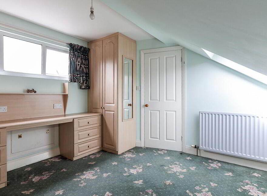 17 Maryville Park, Belfast, BT9 6LN