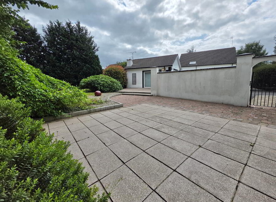 12 Manor Court, Kilrea, Coleraine, BT51 5RG