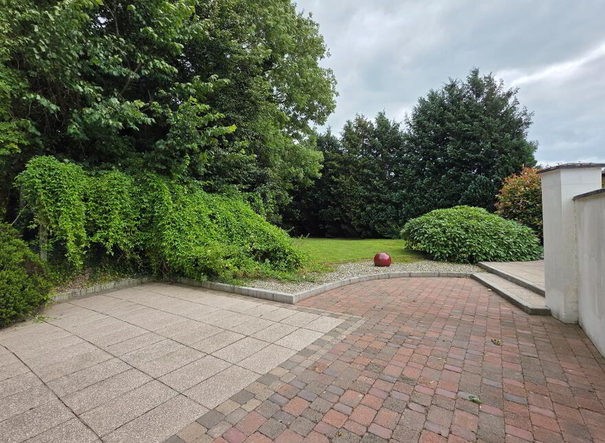 12 Manor Court, Kilrea, Coleraine, BT51 5RG