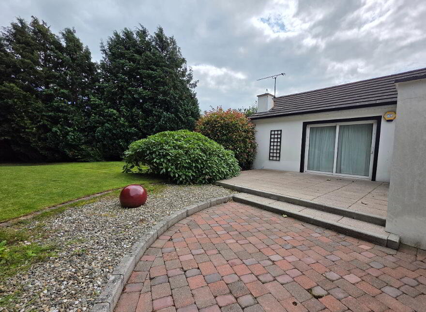 12 Manor Court, Kilrea, Coleraine, BT51 5RG
